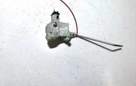Audi A3 S3 8P Central locking motor 