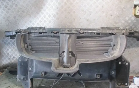 BMW 1 E81 E87 Radiator support slam panel 7193748 14153510
