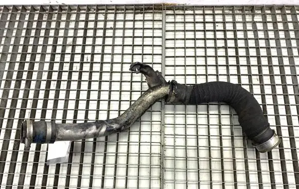 Audi Q7 4L Air intake hose/pipe 7L8145941M