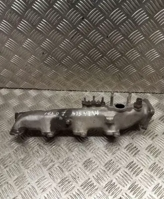 Toyota Avensis T220 Intake manifold