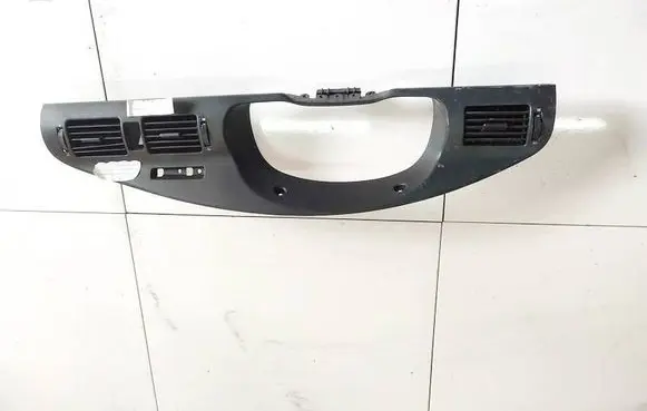 Skoda Octavia Mk1 (1U) Dashboard trim 1u1857053 1u1857059