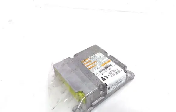 Toyota Avensis T270 Airbag control unit/module 8917005390 233112102
