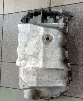 Renault Megane I Oil sump 8200106903