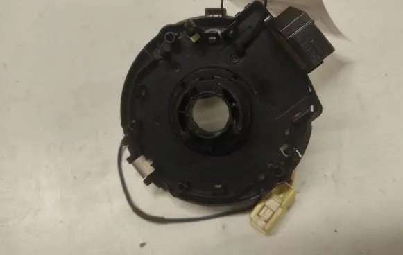 Toyota Avensis Verso Airbag slip ring squib (SRS ring)