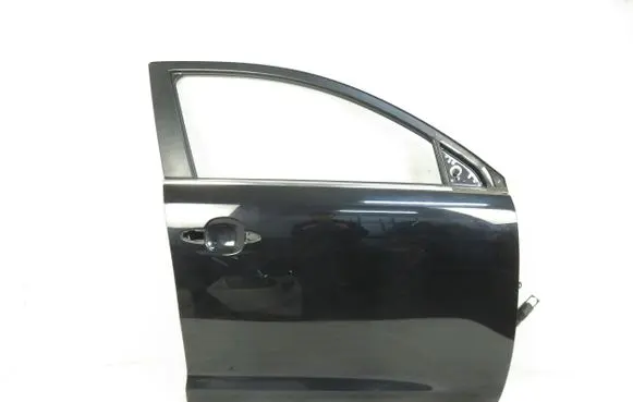 KIA Sportage Front door