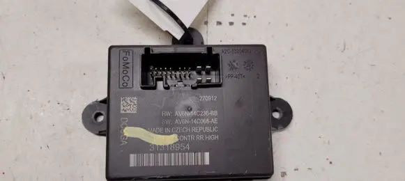 Volvo V40 Door control unit/module AV6N14C236BB 31318954 AV6N14C068AE