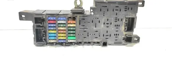 Volvo V70 Fuse module