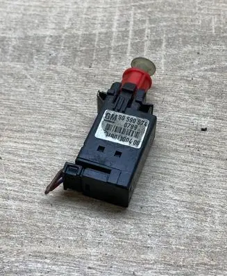 Opel Astra G Brake pedal sensor switch 90590574 00100400