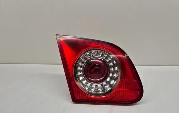 Volkswagen PASSAT B6 Tailgate rear/tail lights 3C5945093C