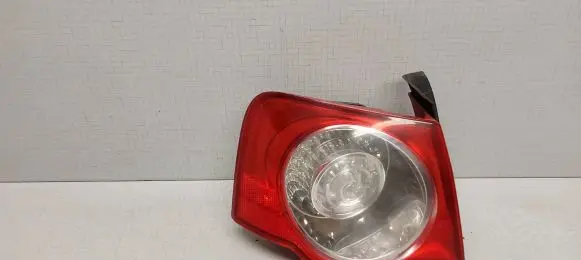 Volkswagen PASSAT B6 Rear/tail lights 275701