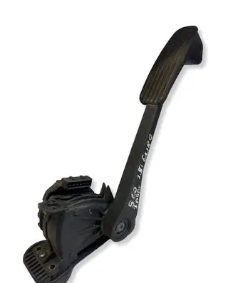 Volvo S60 Accelerator throttle pedal 00776922 F450 9456822