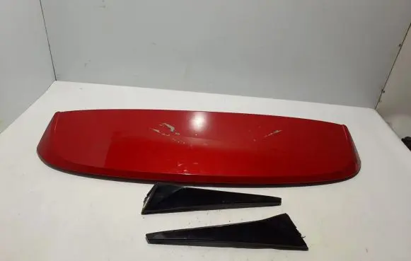 Tailgate/trunk spoiler