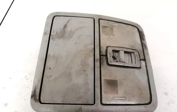 Toyota RAV 4 (XA30) Front seat light 8126042010 81260-42010