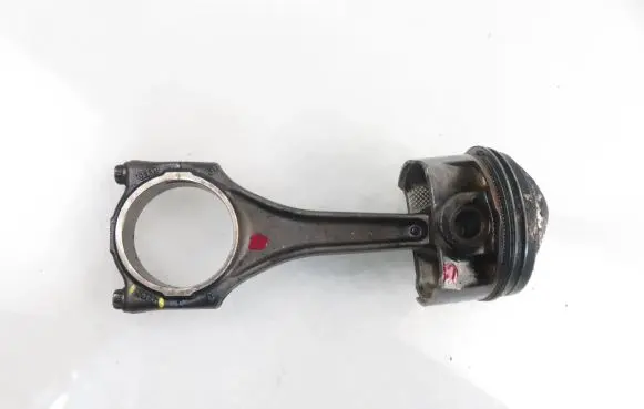 Audi A4 S4 B8 8K Piston with connecting rod R6EG