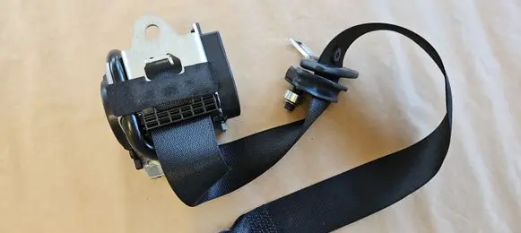 Mercedes-Benz GL X166 Third row seat belt A1668601786 620615700