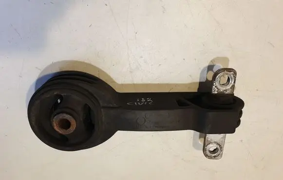 Honda Civic Engine mount bracket