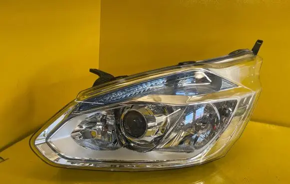 Ford Transit Custom Headlight/headlamp BK21-13D152-BJ