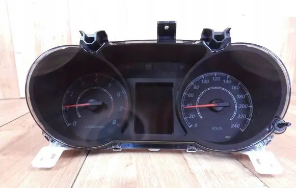 Mitsubishi ASX Speedometer (instrument cluster) 8100C621