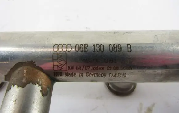 Audi A6 S6 C6 4F Fuel main line pipe 06e130089b