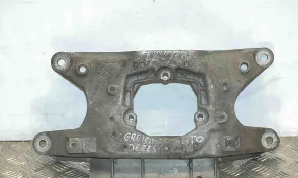 Audi A4 S4 B8 8K Gearbox mounting bracket 8K0399263K