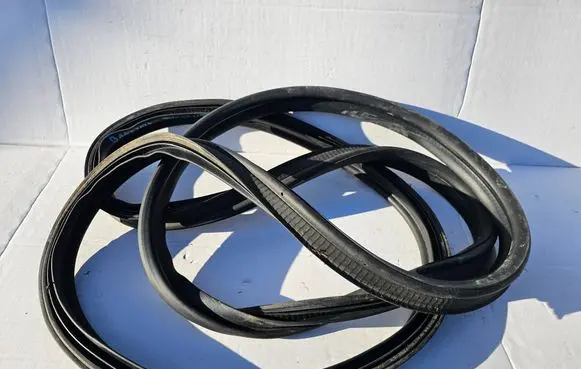 Hyundai Tucson IV NX4 Seal rubber (tailgate) 81760N7000