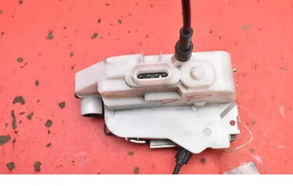 Renault Scenic II - Grand scenic II Front door lock