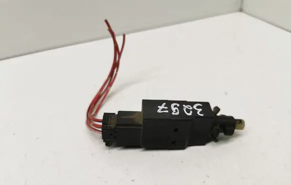 Mercedes-Benz A W168 Brake pedal sensor switch 0015452009