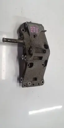 BMW 3 F30 F35 F31 Generator/alternator bracket 7619250 18095810