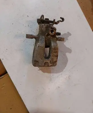 Skoda Octavia Mk3 (5E) Rear brake caliper 12122975B 2975B