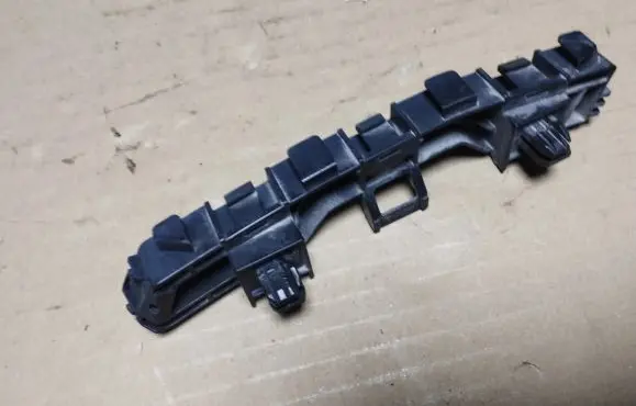Honda Accord Front bumper mounting bracket
