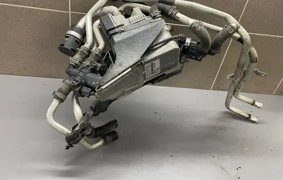 Audi Q7 4L Auxiliary pre-heater (Webasto) 4L0815071H 4L0910105 8026070A
