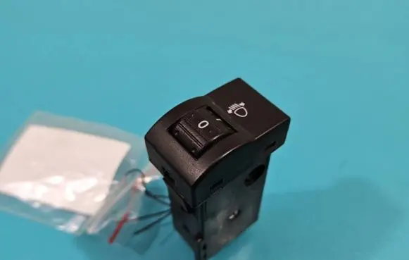 Ford Ranger Seat control switch UR79666FO IMPRK1396791
