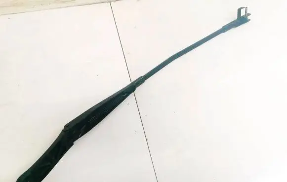 Volkswagen Golf Plus Front wiper blade arm 5M0955409A
