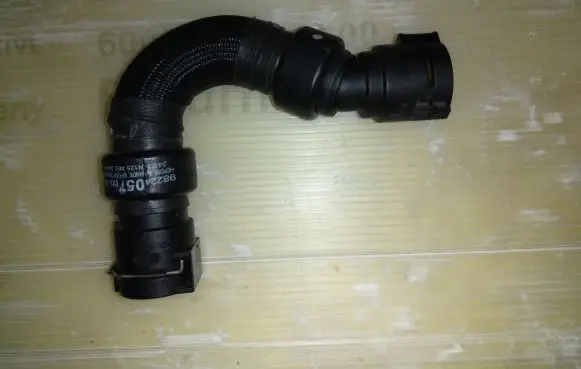 Peugeot 508 II Engine coolant pipe/hose 9822405780