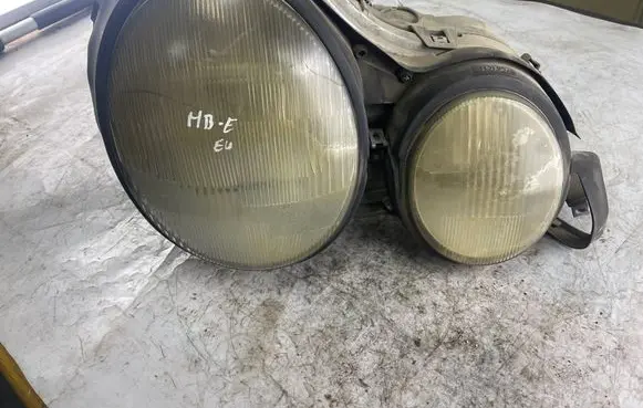 Mercedes-Benz E W210 Headlight/headlamp
