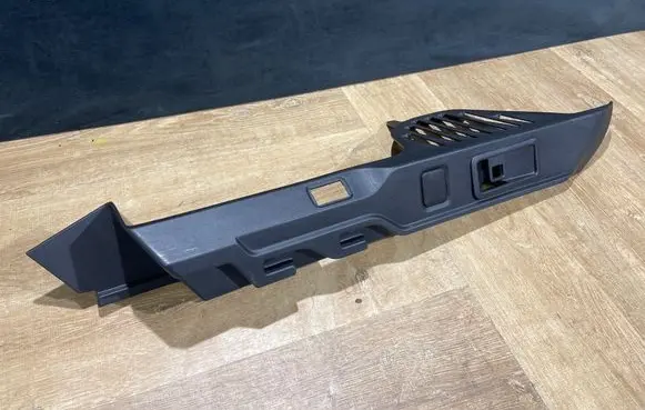 Jaguar F-Pace (D)pillar trim (top) HK8331013AC