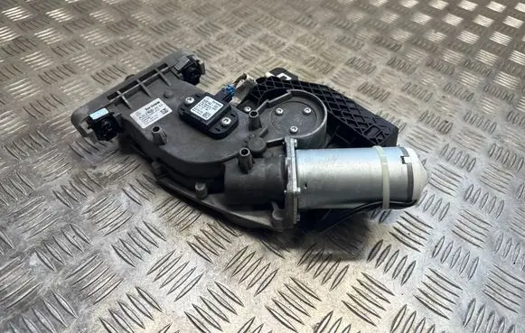 Mercedes-Benz C W204 Tailgate/trunk control unit/module A2049050033 938143 00250155