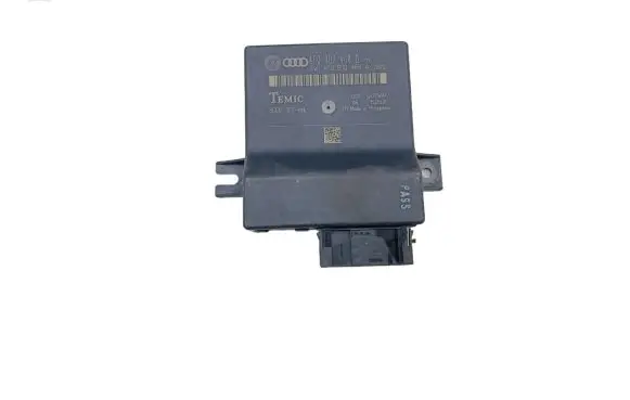 Audi A6 S6 C6 4F Gateway control module 4F0907468D