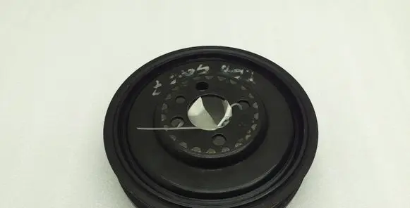 Volkswagen Golf VII Crankshaft pulley 03G105243