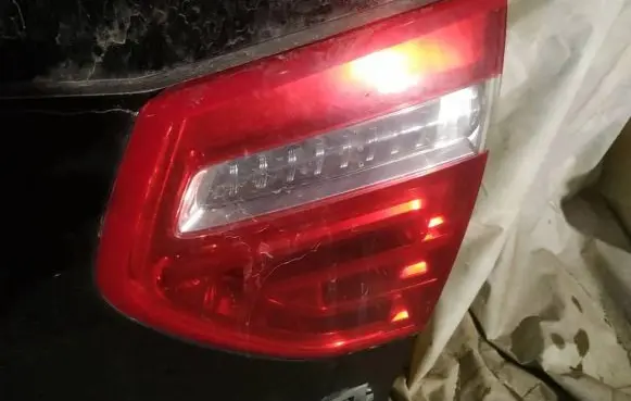 Citroen C4 I Picasso Tailgate rear/tail lights