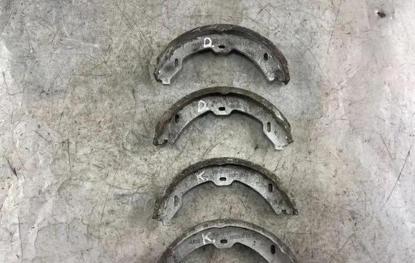 Mercedes-Benz S W221 Handbrake/parking brake pads 