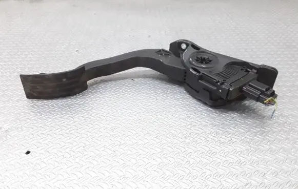 Ford Grand C-MAX Accelerator throttle pedal AV619F836AB