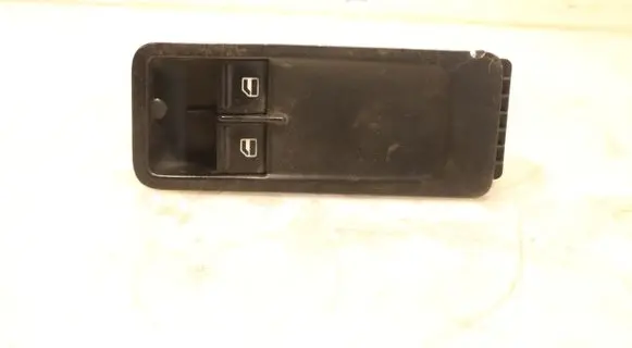 Volkswagen Polo V 6R Electric window control switch