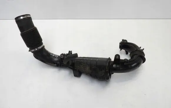 Volvo XC40 Air intake hose/pipe 32222145