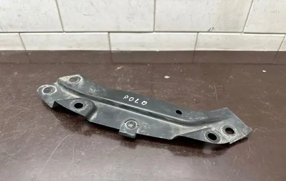 Volkswagen Polo V 6R Headlight/headlamp mounting bracket 6R0805931A