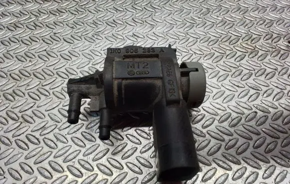 Volkswagen Transporter - Caravelle T5 Vacuum valve 1K0906283A