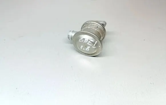 Opel Vectra B EGR valve 90470420