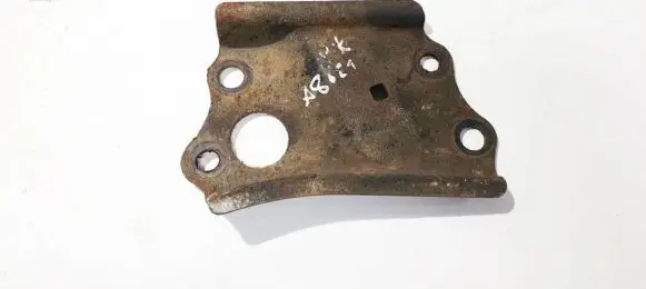 Toyota Avensis T270 Bracket in trunk/boot 