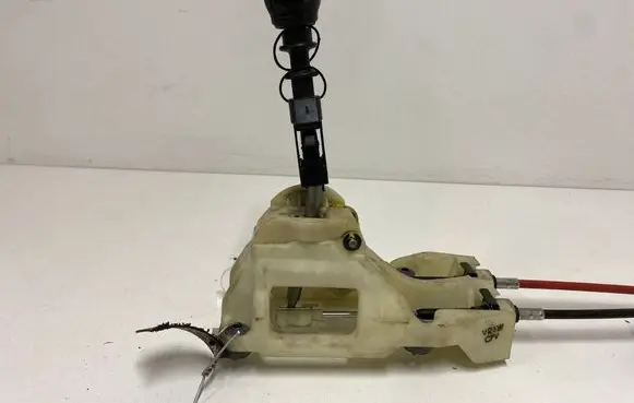 KIA Sportage Gear shifter/selector