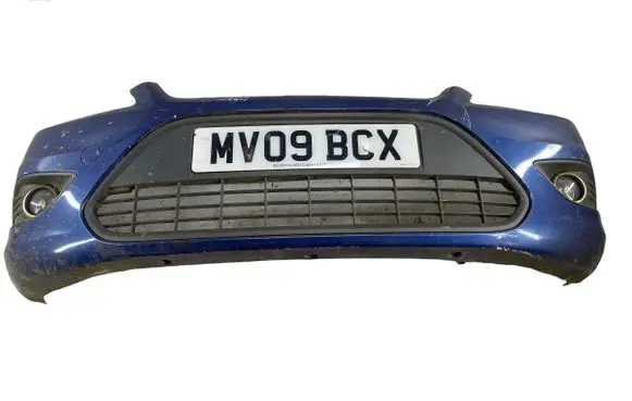 Ford Focus Front bumper K5652